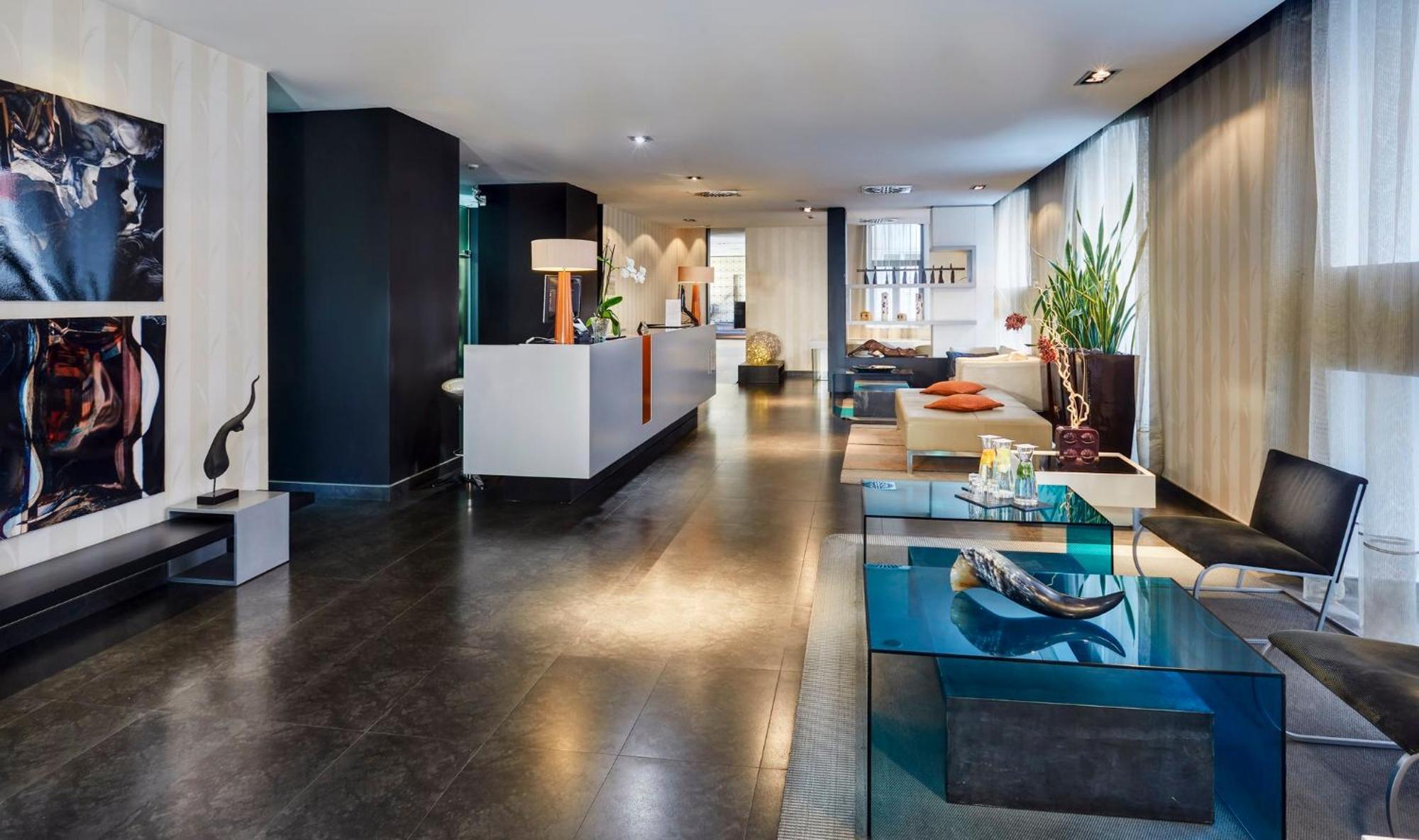Hotel Sercotel Ciutat D'Alcoi エクステリア 写真