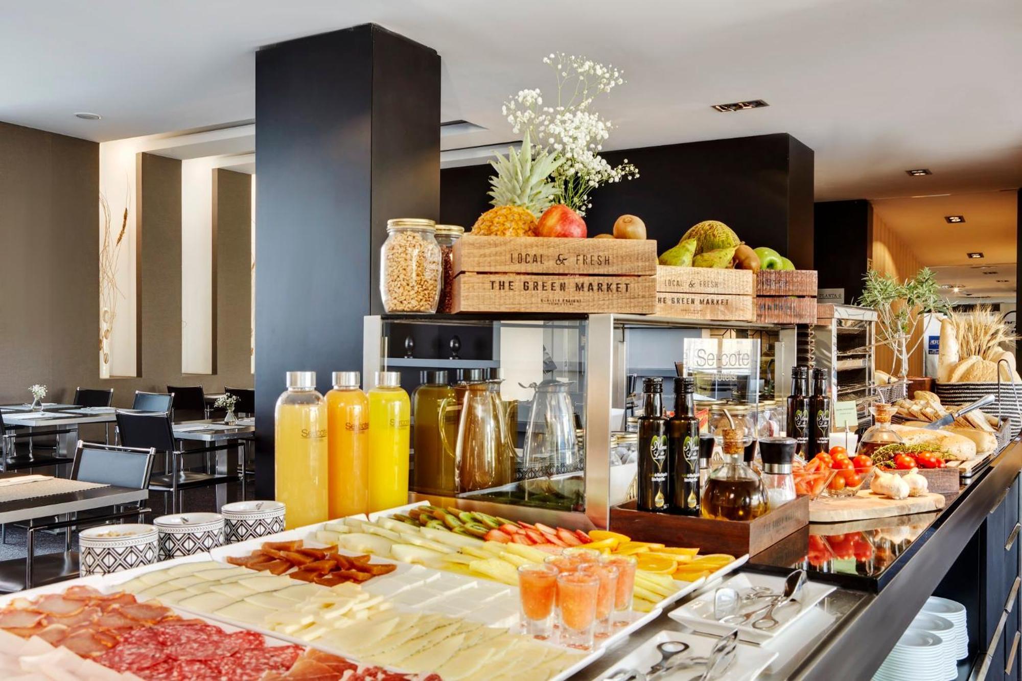 Hotel Sercotel Ciutat D'Alcoi エクステリア 写真