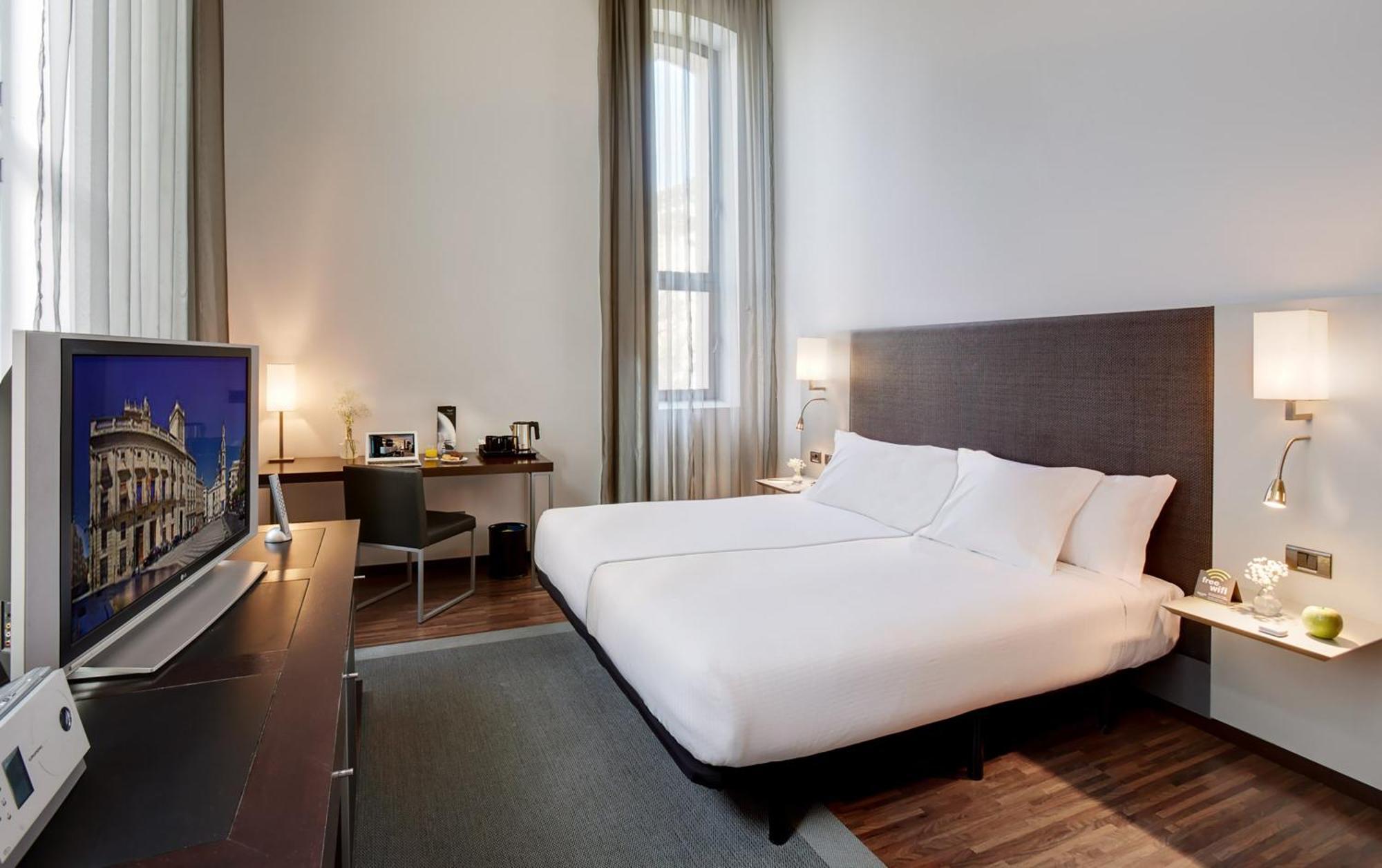 Hotel Sercotel Ciutat D'Alcoi エクステリア 写真