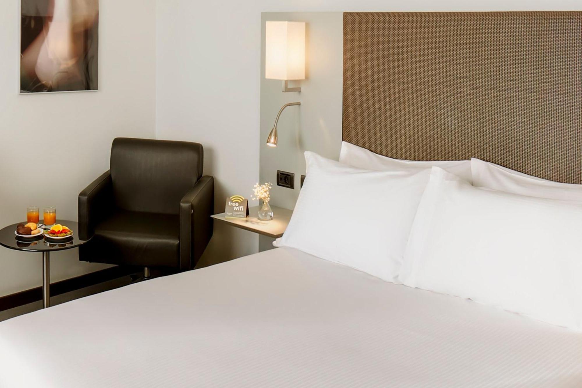 Hotel Sercotel Ciutat D'Alcoi エクステリア 写真