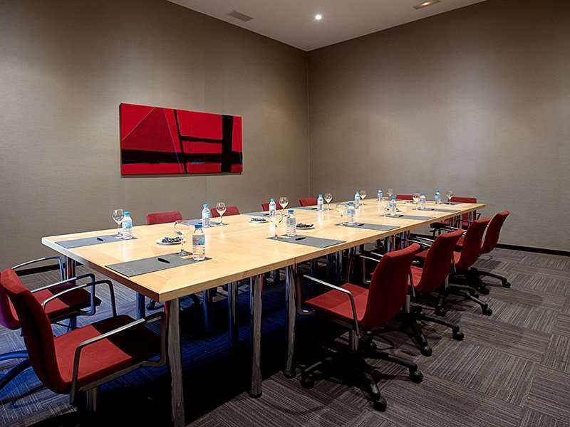 Hotel Sercotel Ciutat D'Alcoi ビジネス 写真